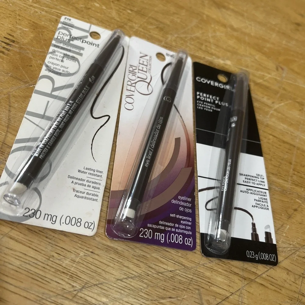 COVERGIRL 210 Espresso Perfect Point PLUS Eyeliner Pencil .008‎ oz. (3)